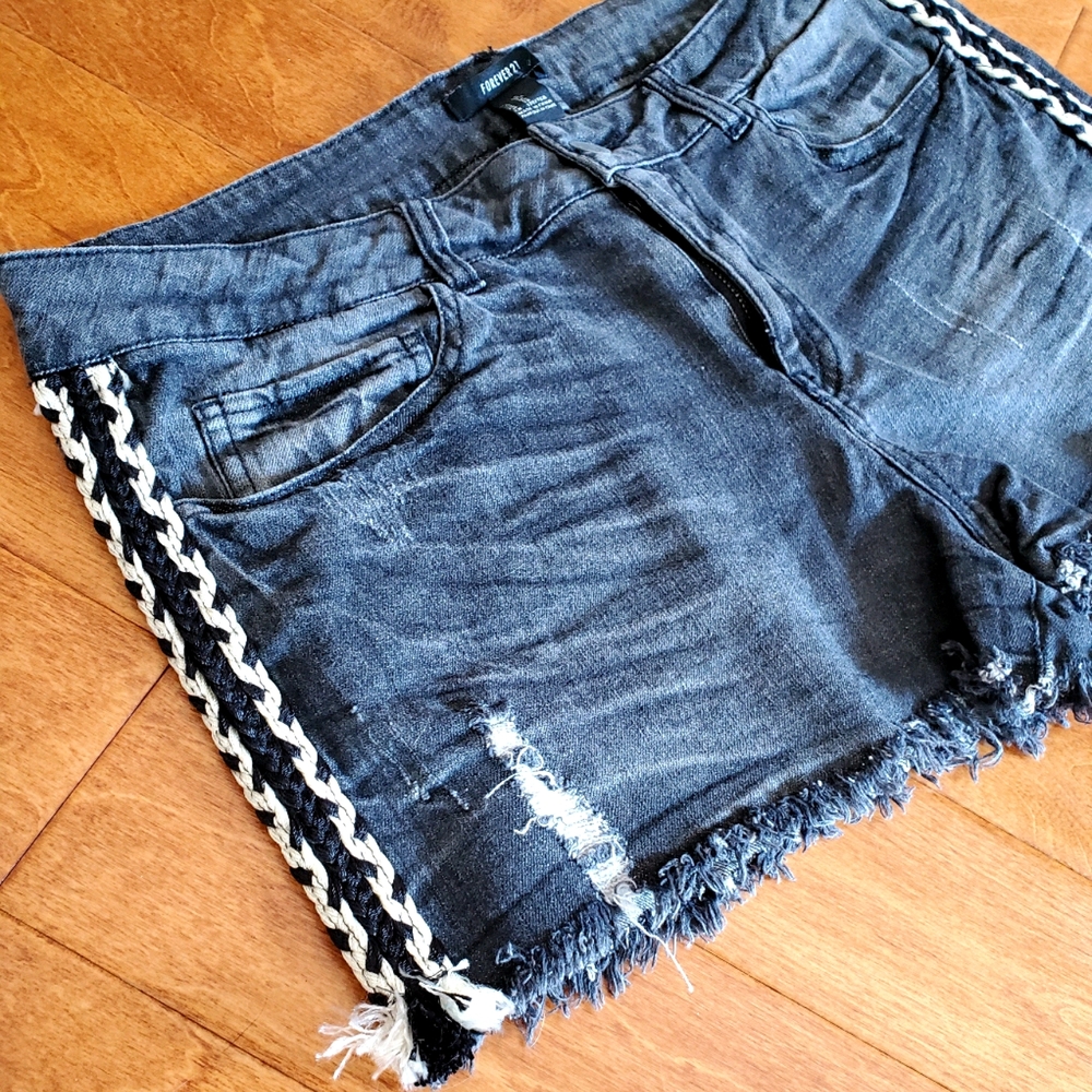 🏜Boho Stitch Denim Shorts 😍